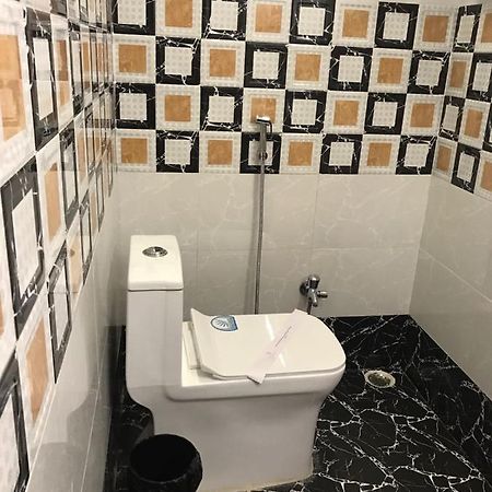 Hotel Anandi Inn Ballia Esterno foto